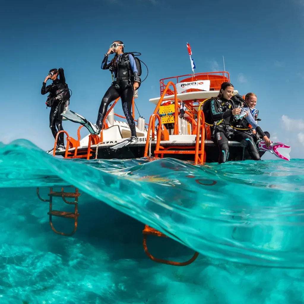 Diving SCUBA Belize